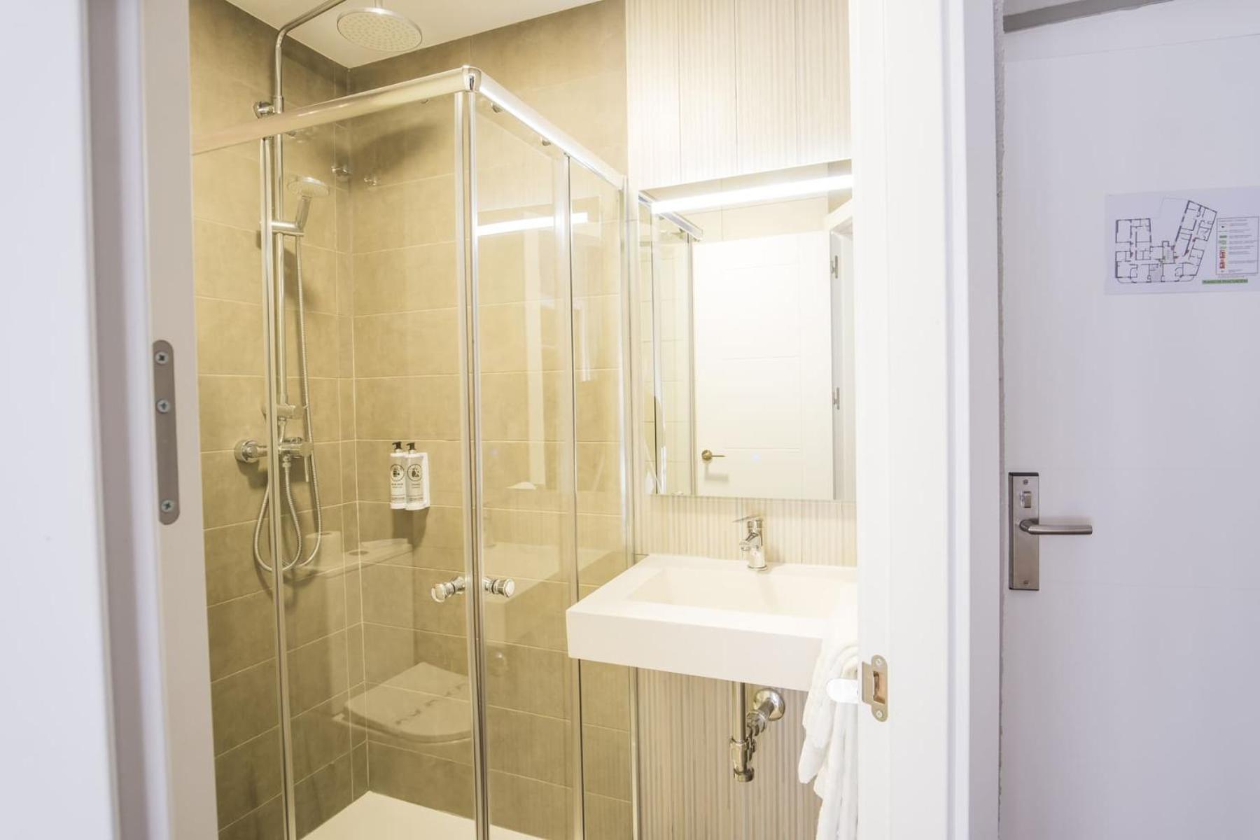Hotel Alda Centro 蓬费拉达 外观 照片