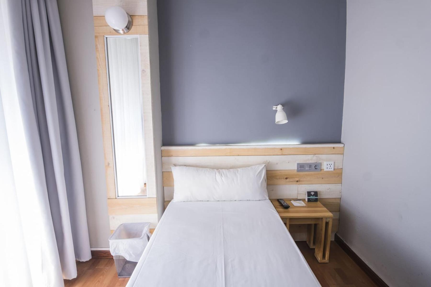 Hotel Alda Centro 蓬费拉达 外观 照片